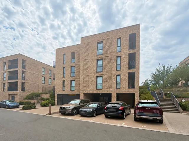 1 Bedroom Flat To Rent In Canal Street, Regents Court, MK9