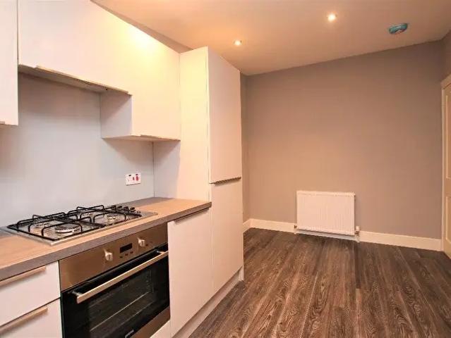 1 Bedroom Flat To Rent In Candleriggs, Alloa, FK10