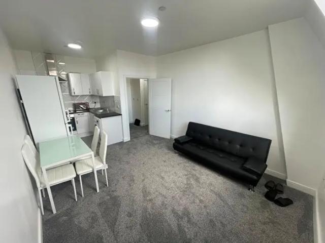 1 Bedroom Flat To Rent In Castle Edge, City Centre, NG7