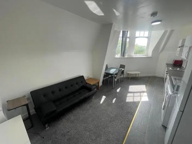 1 Bedroom Flat To Rent In Castle Edge, City Centre, NG7