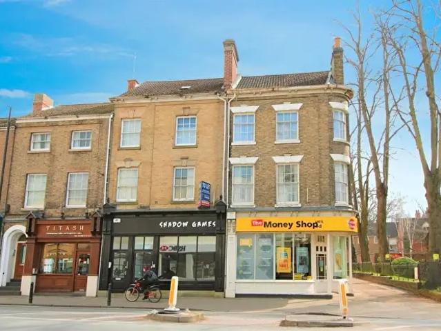 1 Bedroom Flat To Rent In Church Walk, Town Centre, CV21