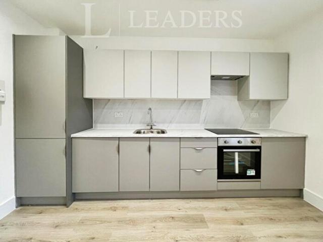 1 Bedroom Flat To Rent In Cornwalls Meadow, MK18