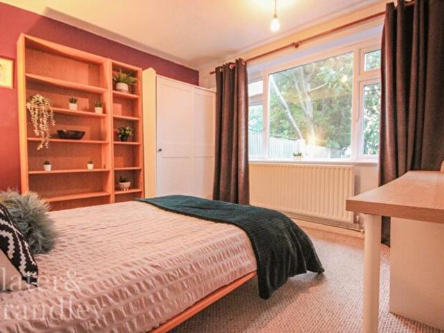 1 Bedroom Flat To Rent In Cross Street, Carlton, Nottingham, NG4