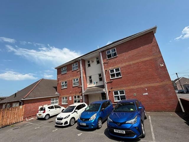 1 Bedroom Flat To Rent In Crown Street, Swansea, SA6