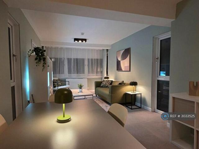 1 Bedroom Flat To Rent In Dudley Court, Glasgow, G41