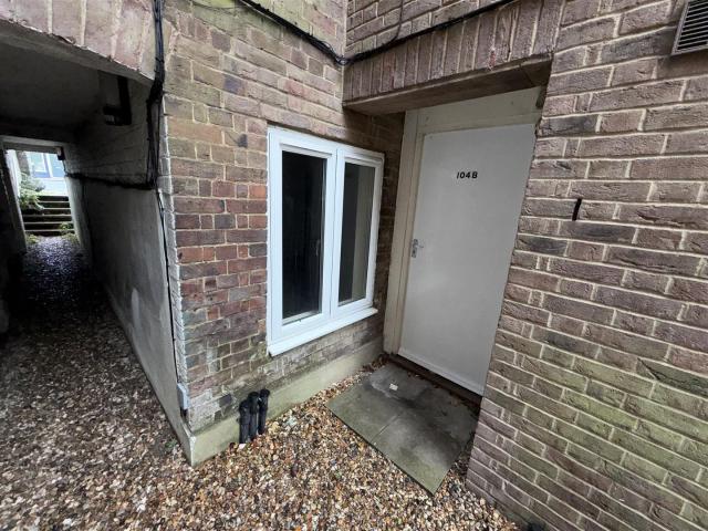 1 Bedroom Flat to rent in Dunstable