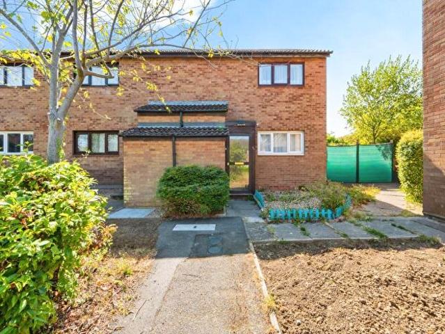 1 Bedroom Flat To Rent In Downland, Two Mile Ash, Milton Keynes, MK8