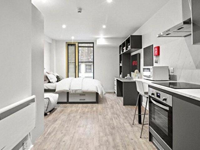 1 Bedroom Flat To Rent In Drapery, Northampton, NN1