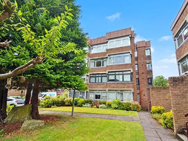 1 Bedroom Flat To Rent In Eglinton Court, Lethington Avenue, Shawlands, Glasgow, G41