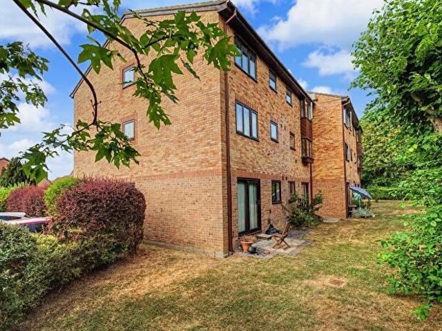 1 Bedroom Flat To Rent In Franklyn Close, Abingdon, OX14
