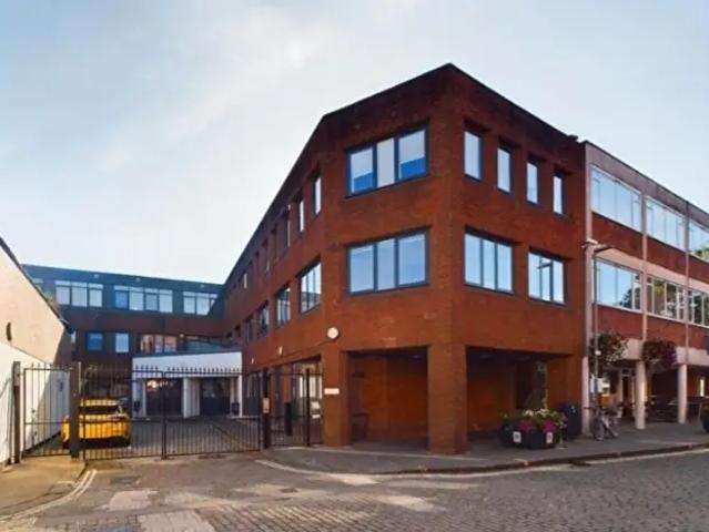 1 Bedroom Flat To Rent In George Street, Aylesbury, HP20