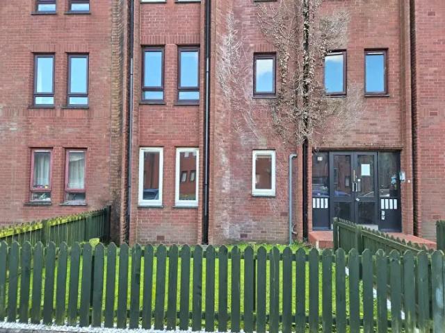 1 Bedroom Flat To Rent In Gladstone Street, Glasgow, G4