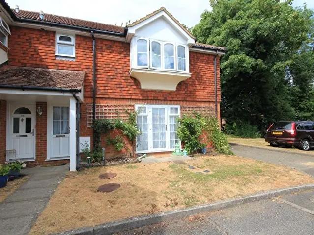 1 Bedroom Flat To Rent In Haddenham, HP17
