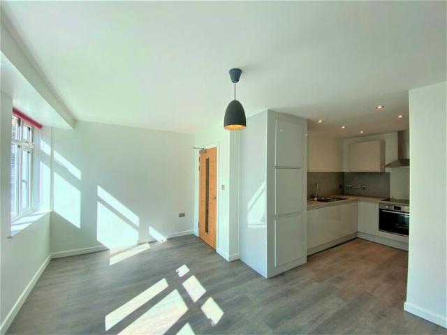 1 Bedroom Flat To Rent In John Thornton House, The Burges, City Centre, CV1