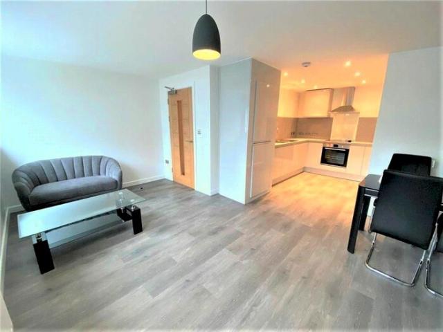 1 Bedroom Flat To Rent In John Thornton House, The Burges, City Centre, CV1