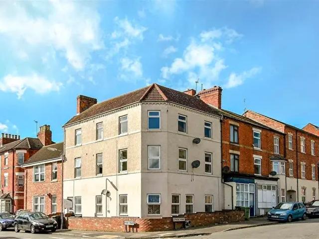 1 Bedroom Flat To Rent In Knox Road, Wellingborough, NN8
