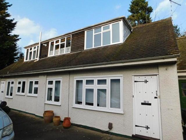 1 Bedroom Flat To Rent In Lutterworth Road, Leicester, Leicestershire, LE2