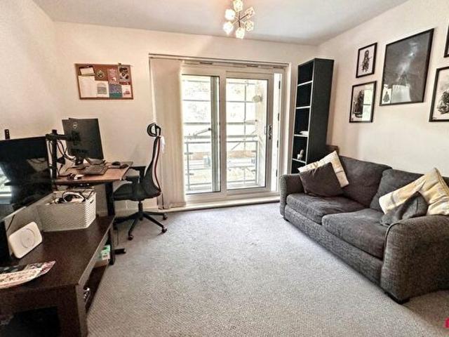 1 Bedroom Flat To Rent In Phoebe Road, Pentrechwyth, Swansea, SA1