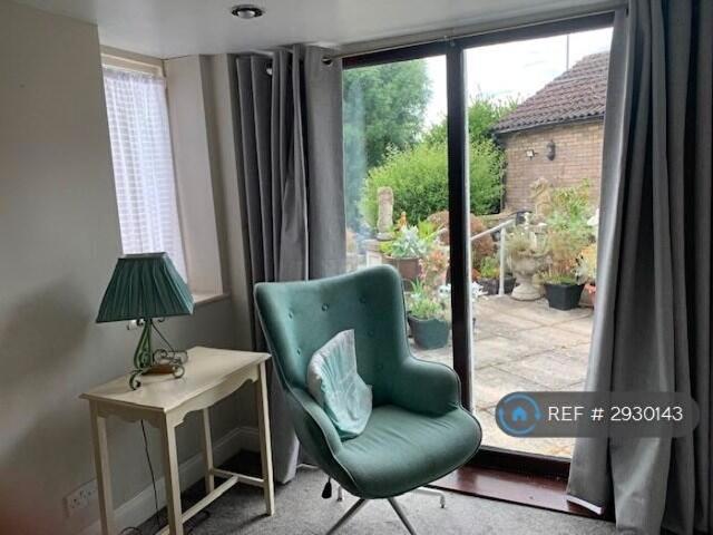 1 Bedroom Flat To Rent In Queensberry Road, Kettering, NN15