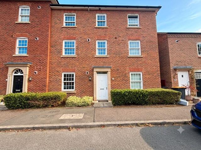 1 Bedroom Flat To Rent In Ryder Close, Bedford, MK40