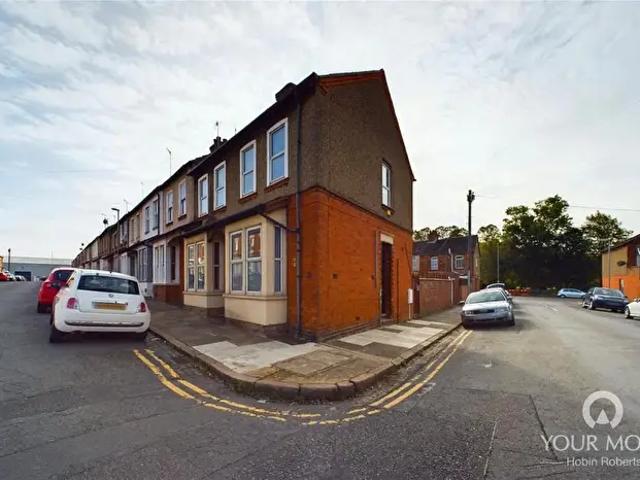 1 Bedroom Flat To Rent In Raymond Road, Northampton, NN5