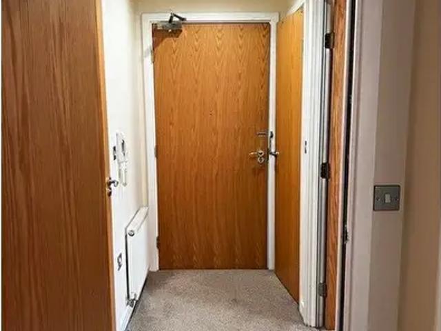 1 Bedroom Flat To Rent In Rose Court, Solihull, B90