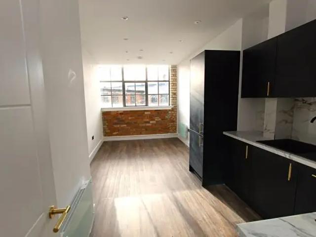 1 Bedroom Flat To Rent In St Michaels Road, Northampton, NN1