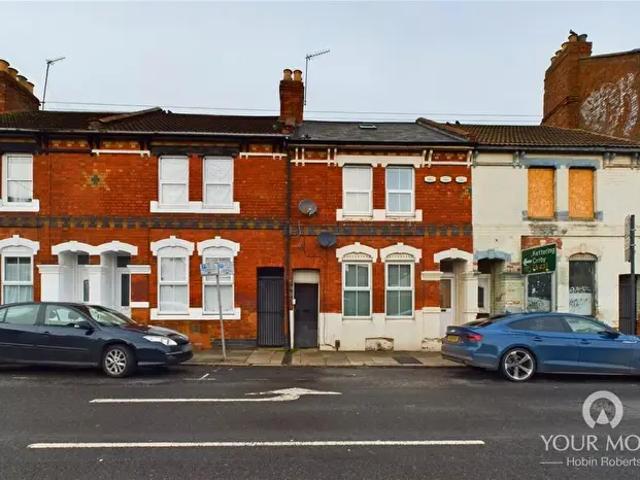 1 Bedroom Flat To Rent In St. Michaels Road, Northampton, NN1