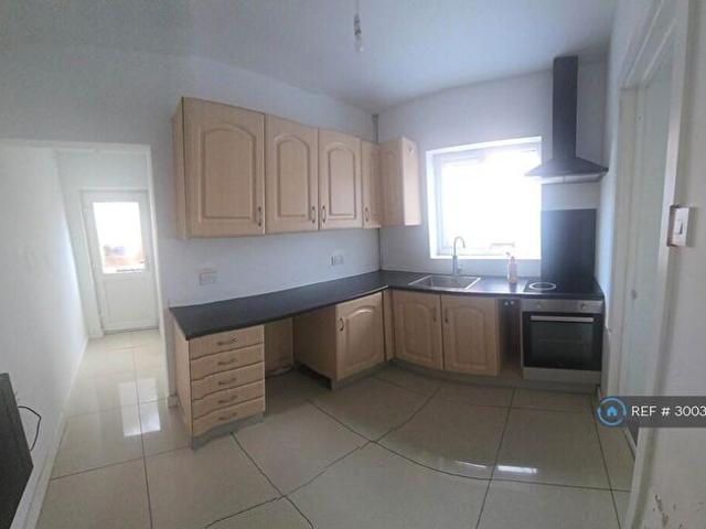 1 Bedroom Flat To Rent In Station Road, Langley Mill, Nottingham, NG16