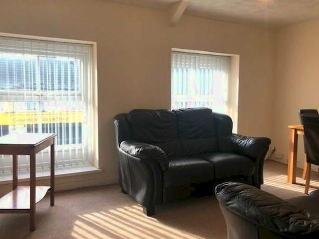 1 Bedroom Flat To Rent In Sterry Road, Swansea, SA4