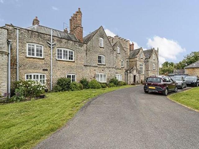 1 Bedroom Flat To Rent In Stratton Audley Manor, Bicester, OX27