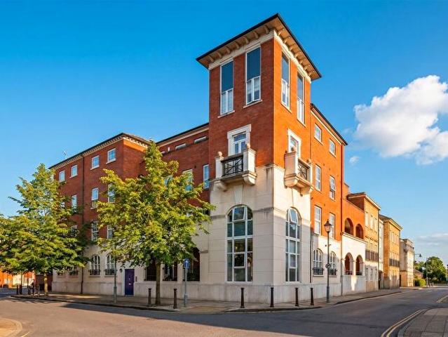 1 Bedroom Flat To Rent In Sovereign House, Main Street, Solihull, B90