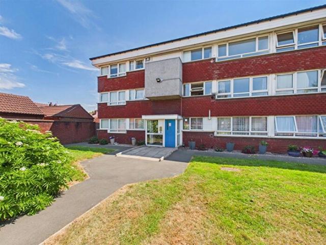 1 Bedroom Flat To Rent In Templar Court, Nuneaton, CV11