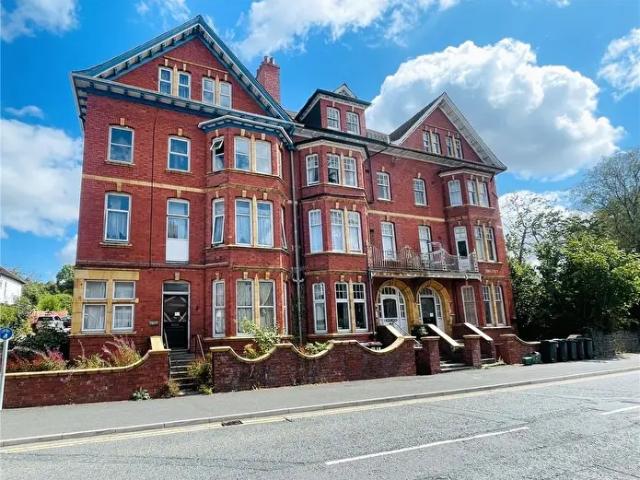 1 Bedroom Flat To Rent In Temple Street, Llandrindod Wells, Powys, LD1