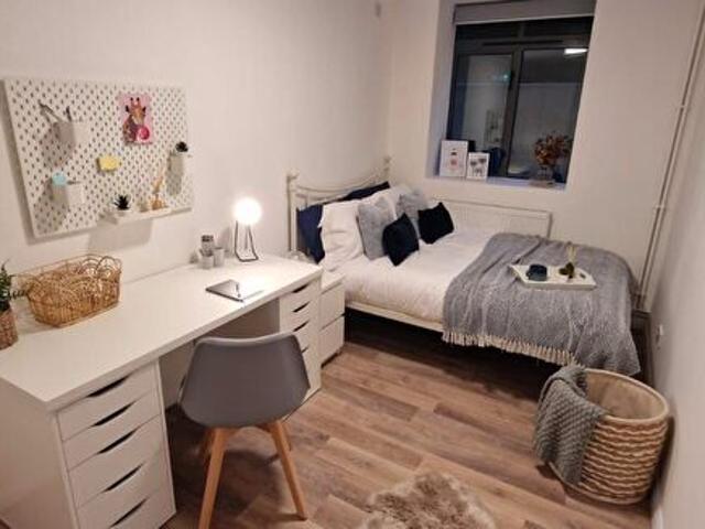 1 Bedroom Flat To Rent In Terrace Street, Nottingham, Nottinghamshire, NG7