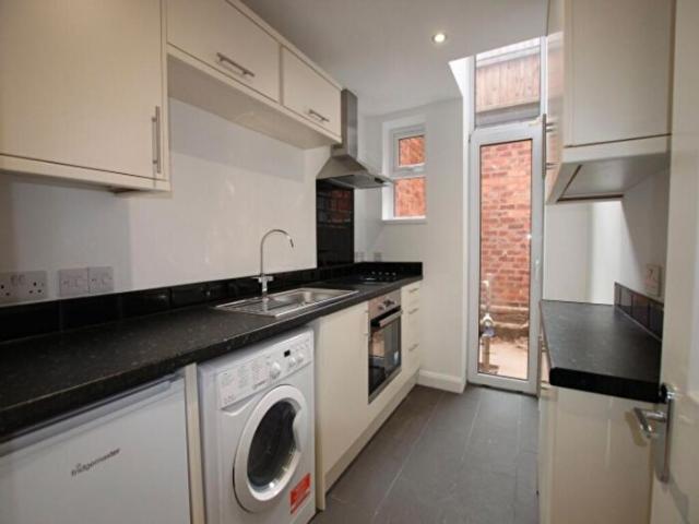 1 Bedroom Flat To Rent In The Coneries, Loughborough, LE11