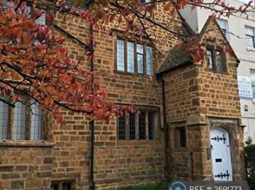 1 Bedroom Flat To Rent In The Old Vicarage, Banbury, OX16