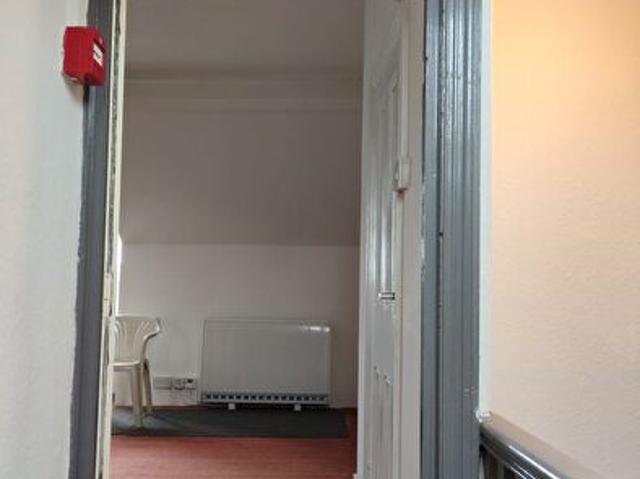 1 Bedroom Flat To Rent In Uppingham Road, Leicester, LE5