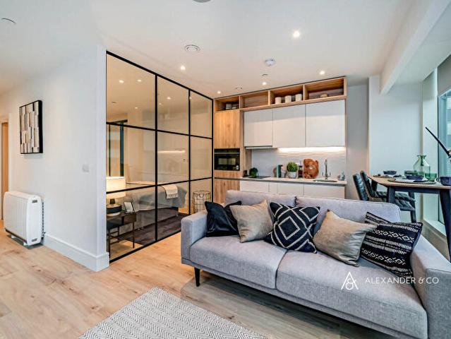 1 Bedroom Flat To Rent In Virginia House, Walton Street, HP21