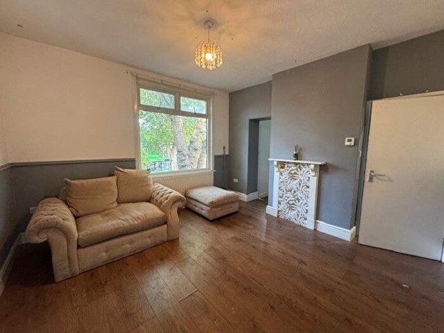 1 Bedroom Flat To Rent In Wade Street, Leicester, LE4