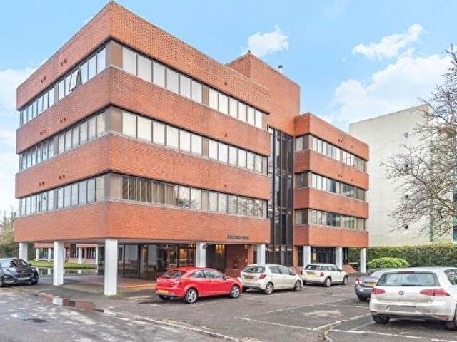 1 Bedroom Flat To Rent In Walton Street, Aylesbury, HP21