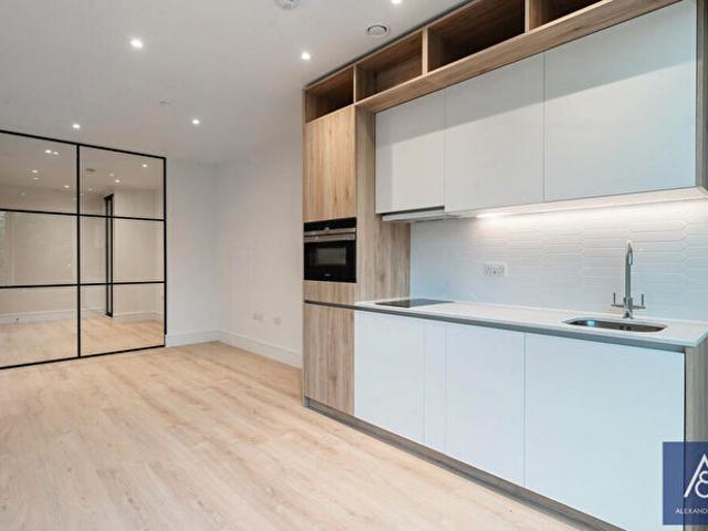 1 Bedroom Flat To Rent In Walton Street, Walton Street, HP21