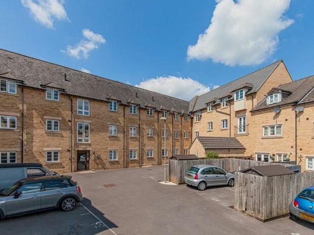 1 Bedroom Flat To Rent In Wilkinson Place, Witney, OX28