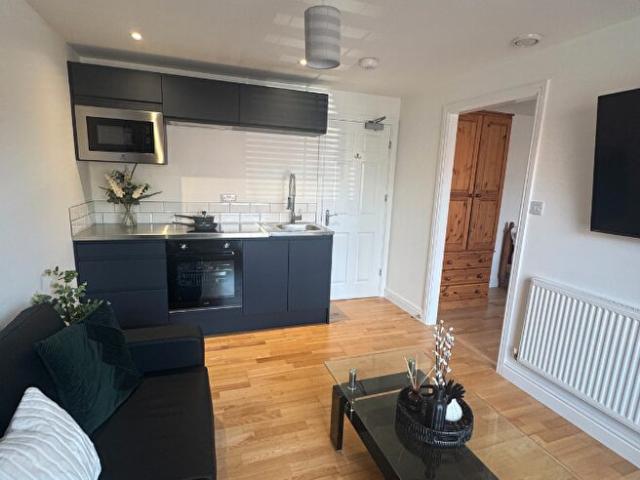 1 Bedroom Flat To Rent In Willowbank Mews, Coventry, West Midlands, CV1