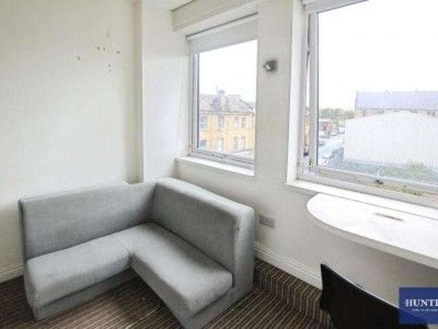 1 bedroom Flat To Rent Total Size: 175 SQ FT
