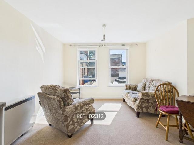 1 bedroom flat to rent