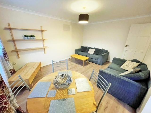 1 bedroom Flat To Rent