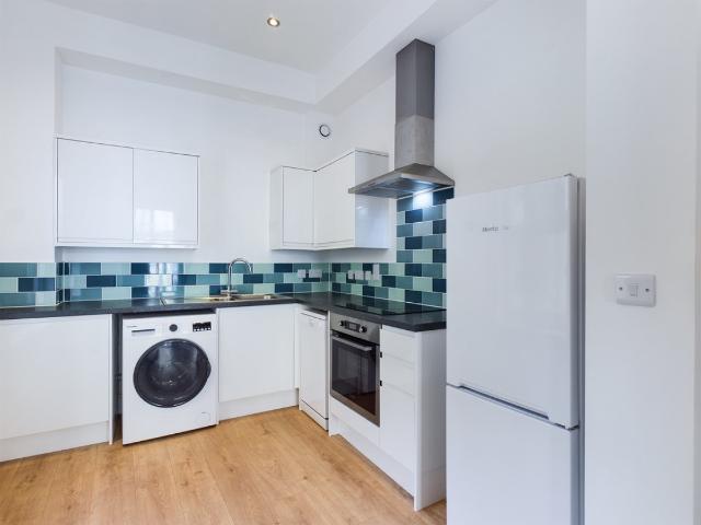 1 bedroom Flat To Rent
