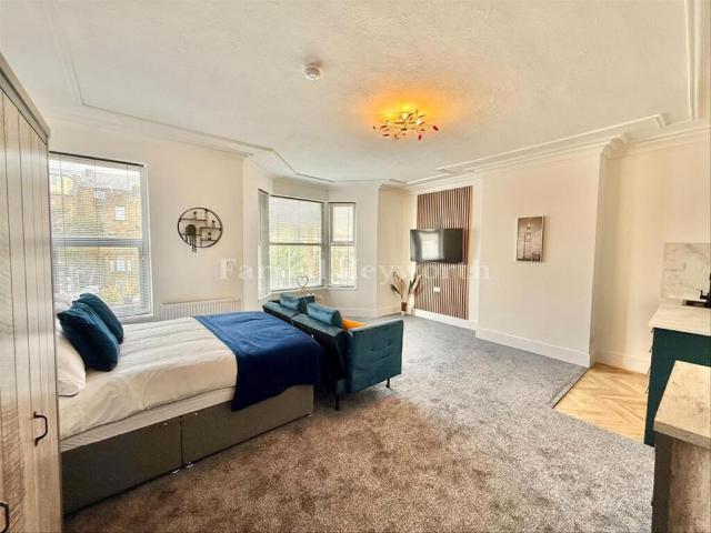 1 bedroom flat to rent