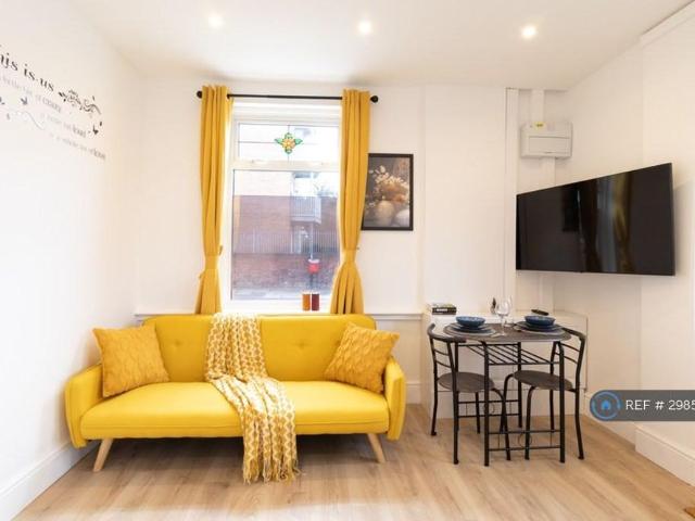 1 bedroom flat to rent